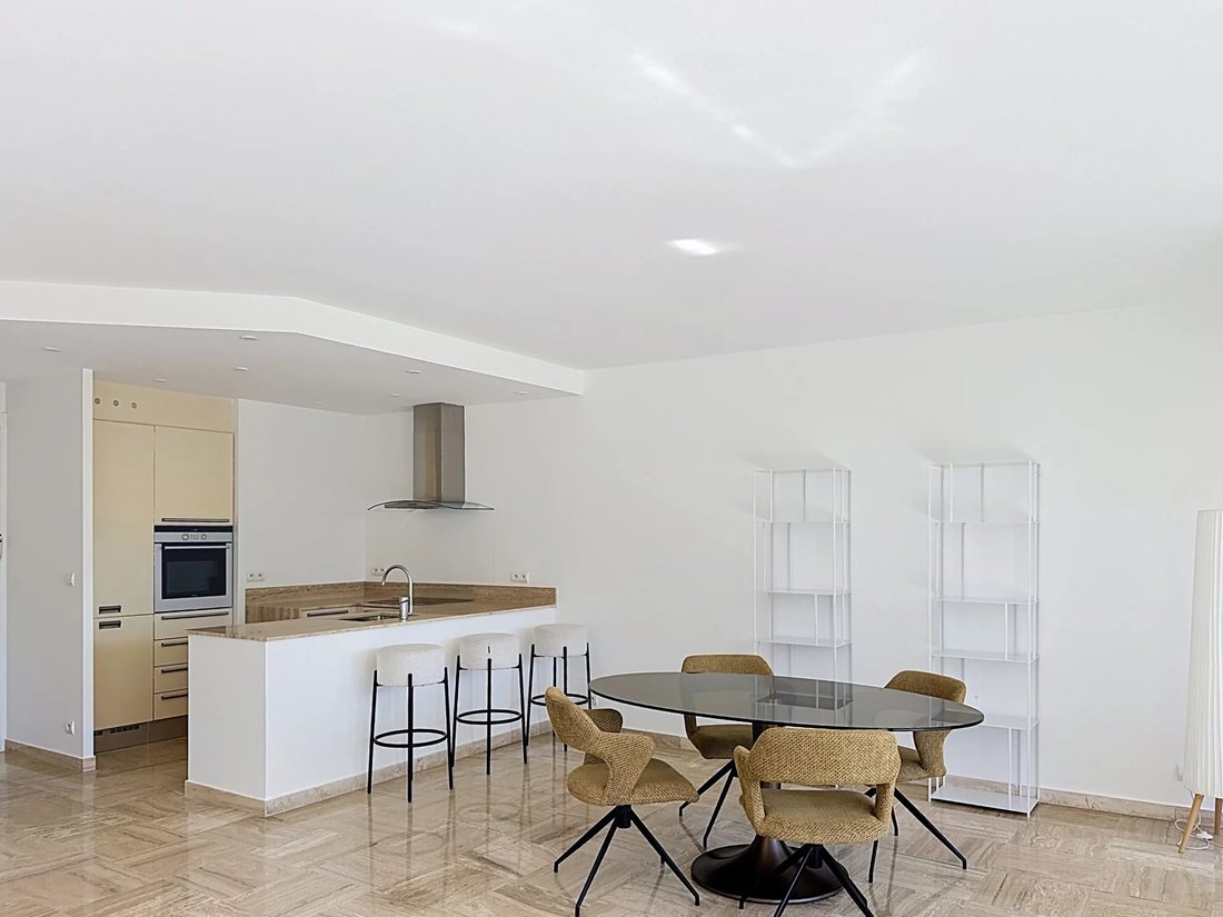 Apartment in Cannes, Provence-Alpes-Côte d'Azur, France 4 - 18966017