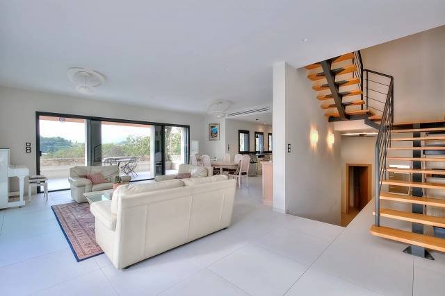 House in Mougins, Provence-Alpes-Côte d'Azur, France 4 - 18008823