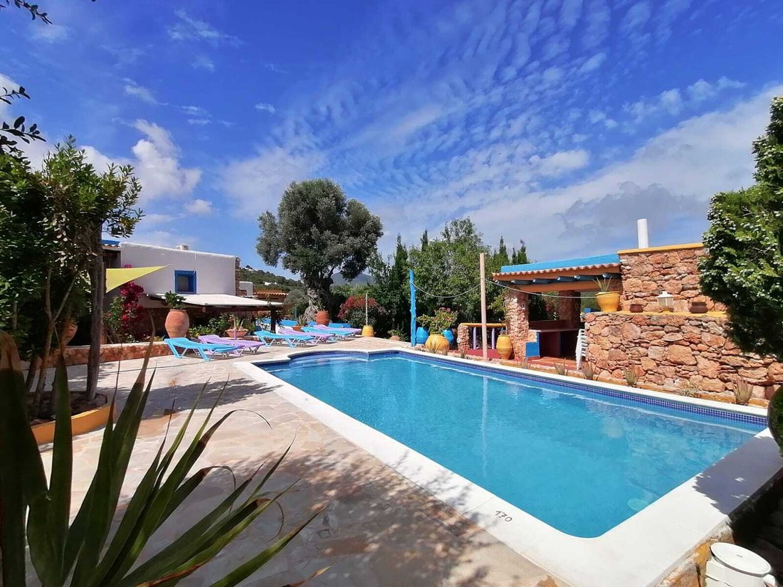 Villa in Es Cubells, Sant Josep de sa Talaia, Balearic Islands 1 - 18978007