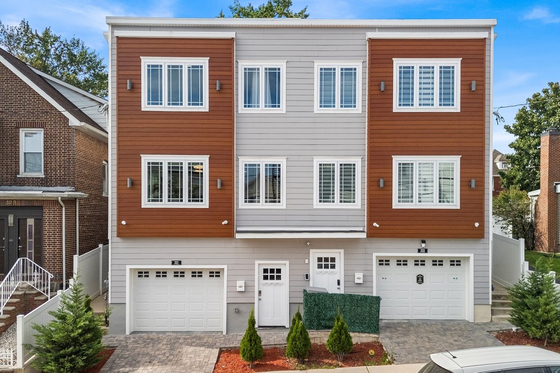 House in North Bergen, New Jersey, United States 2 - 18976452
