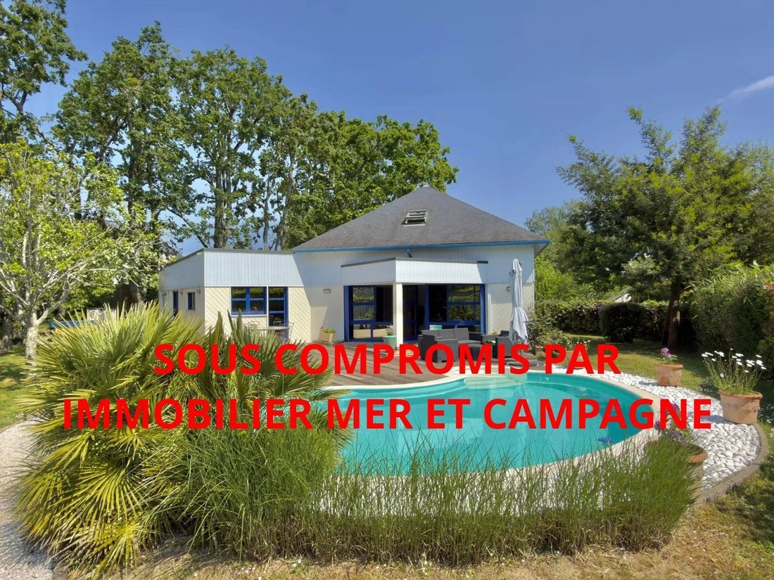 House in Zone Urbaine, Arradon, France 1 - 17817285