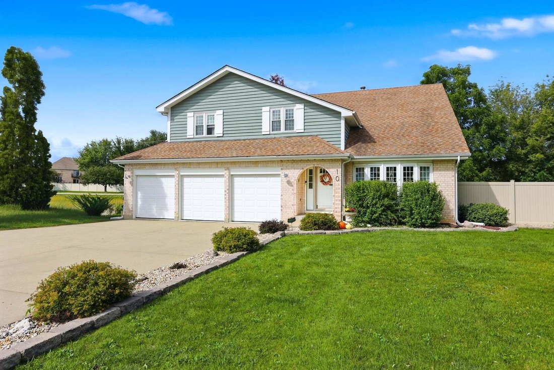 House in Roselle, Illinois, United States 1 - 18965299