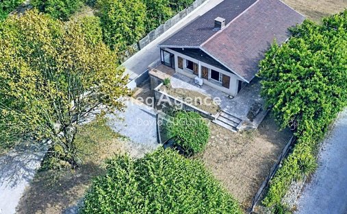 Villa in Tassin le Bourg, Tassin-la-Demi-Lune, France 1