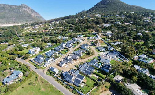 House in Hout Bay, South Peninsula, Cape Town 1