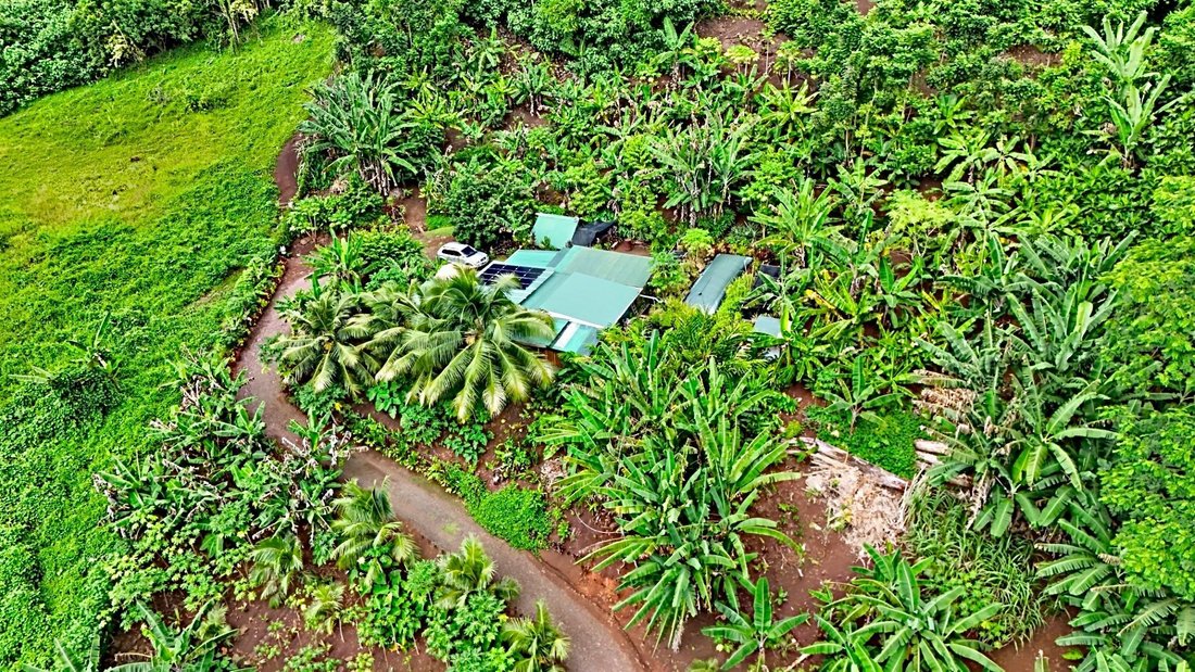 Farm Ranch in Moorea-Maiao, Windward Islands, French Polynesia 2 - 16942031