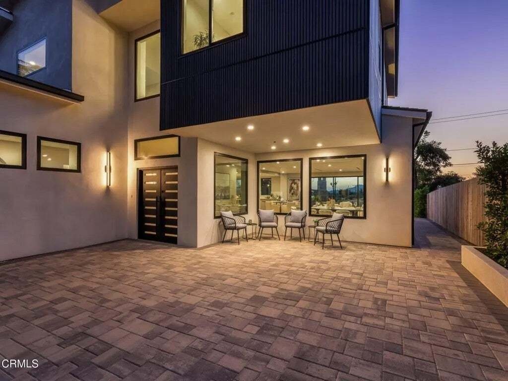 House in Altadena, California, United States 3 - 18965040