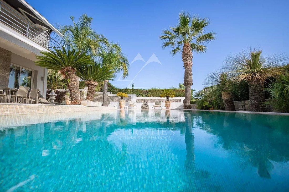 Villa in Fabron, Nice, France 2 - 18965778