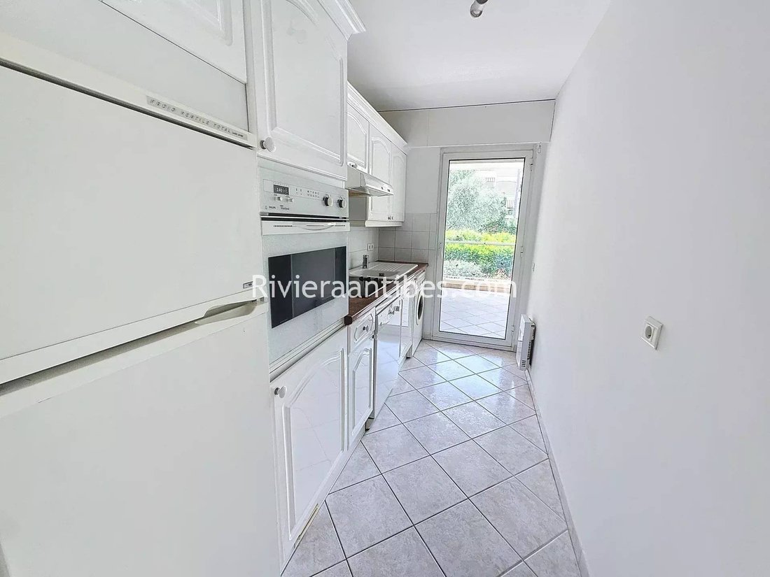 Apartment in Fontmerle, Antibes, France 5 - 15675764