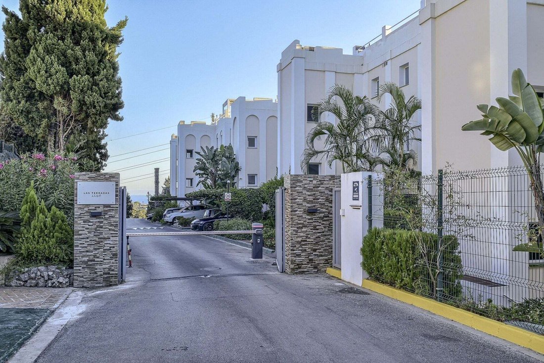 Apartment in La Quinta, Benahavis, Andalusia 3 - 18980372