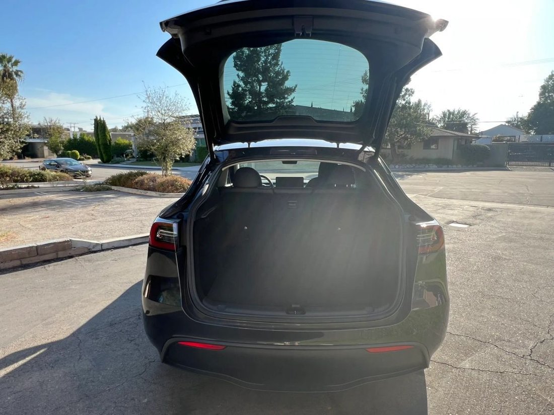 Suv in Arcadia, CA, United States 5 - 18980827
