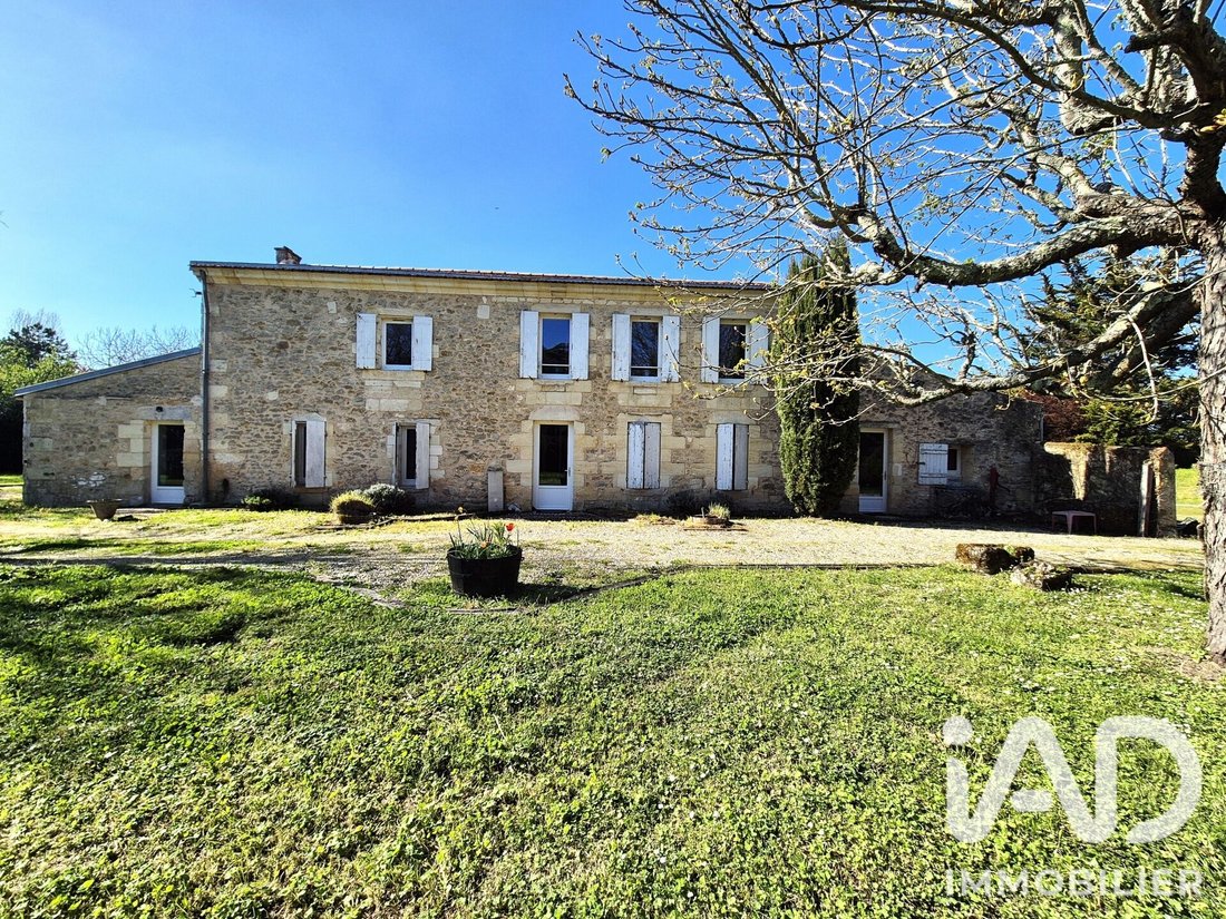 House in Blaye, Nouvelle-Aquitaine, France 1 - 18975514