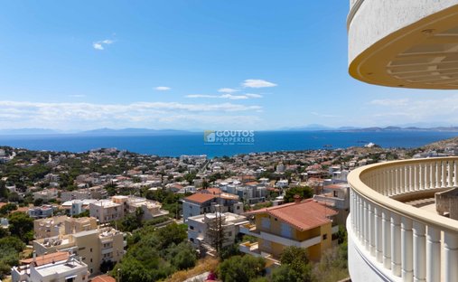 Villa in Saronida, Attica, Greece 1