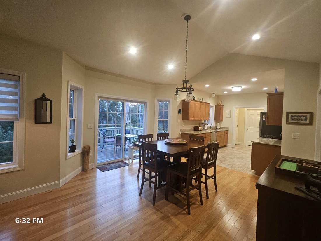 Condo in Manchester, New Hampshire, United States 5 - 18978641