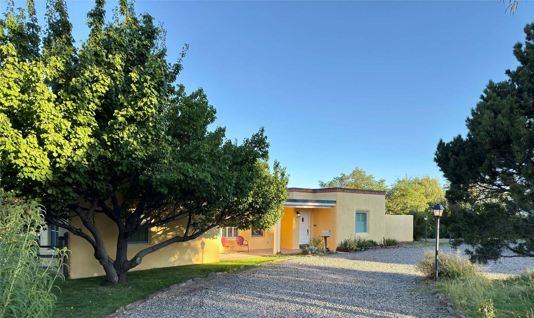 House in Santa Fe, New Mexico, United States 2 - 18964836