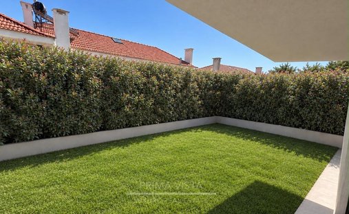 House in Beato, Lisbon, Portugal 1