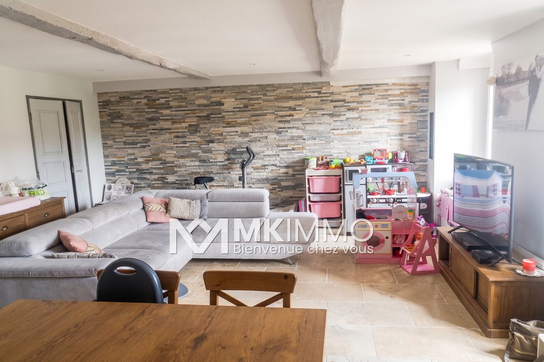 Villa in Le Rouret, Provence-Alpes-Côte d'Azur, France 2 - 18974216