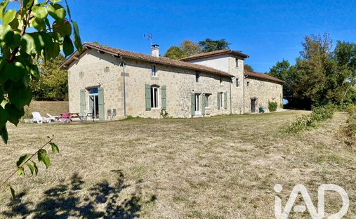 House in Petit Nerac, Nerac, France 1