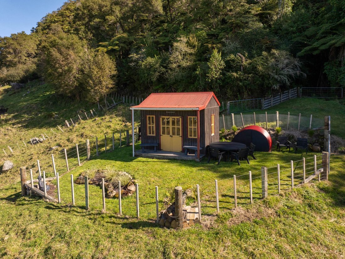 House in Rotoma, Bay of Plenty, New Zealand 3 - 18700174