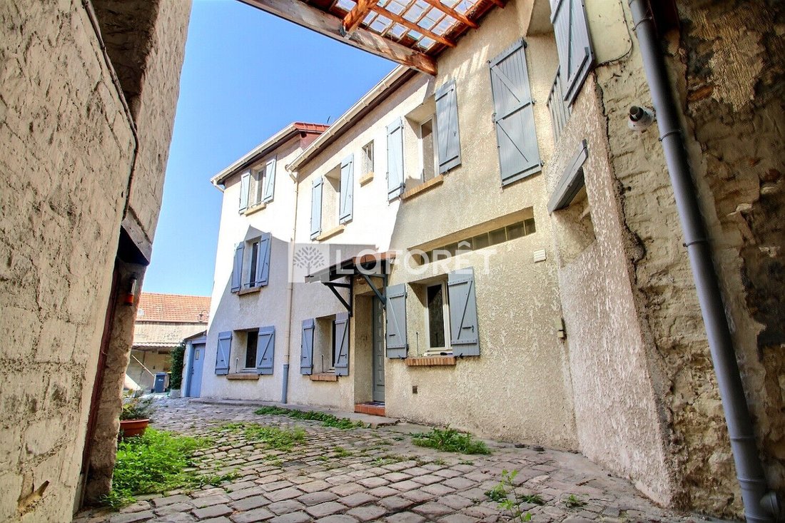 Villa in Centre, Nanterre, France 2 - 18974935