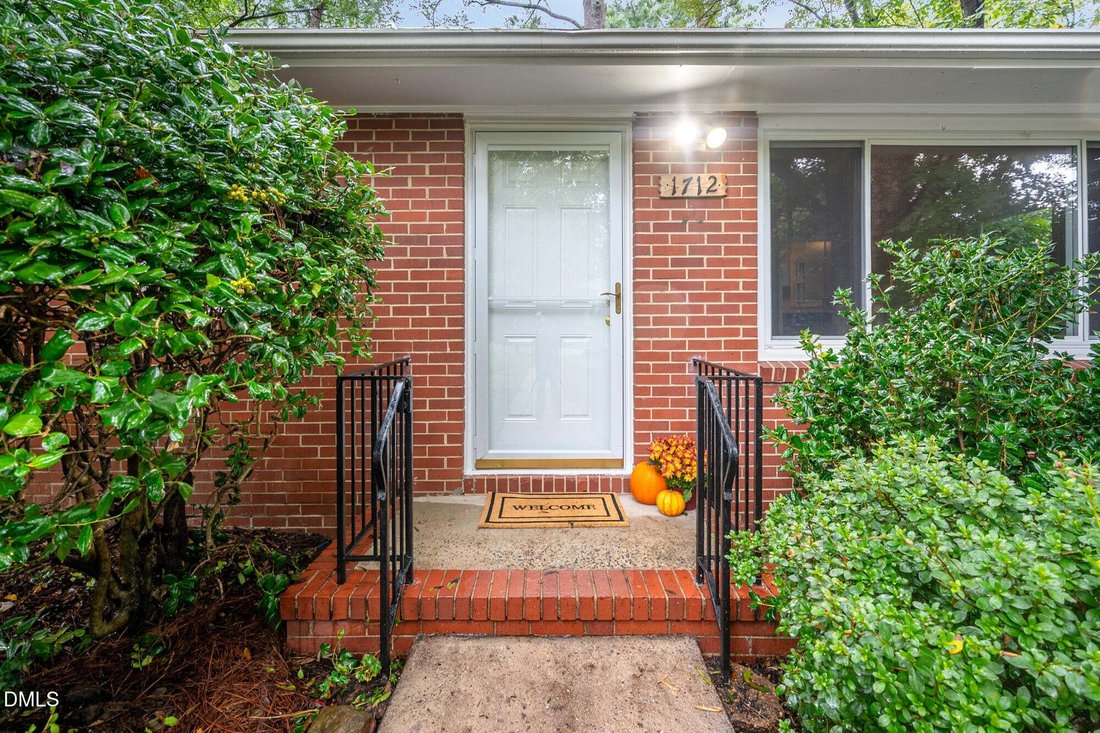 House in Chapel Hill, North Carolina, United States 3 - 18970054