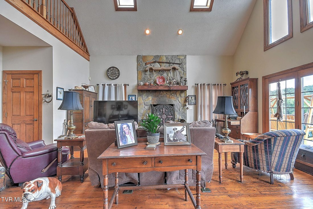 House in Meadowview, Virginia, United States 5 - 18968883