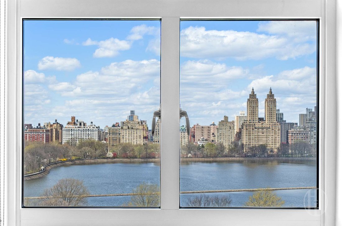 Co Op in New York, New York, United States 4 - 18519727