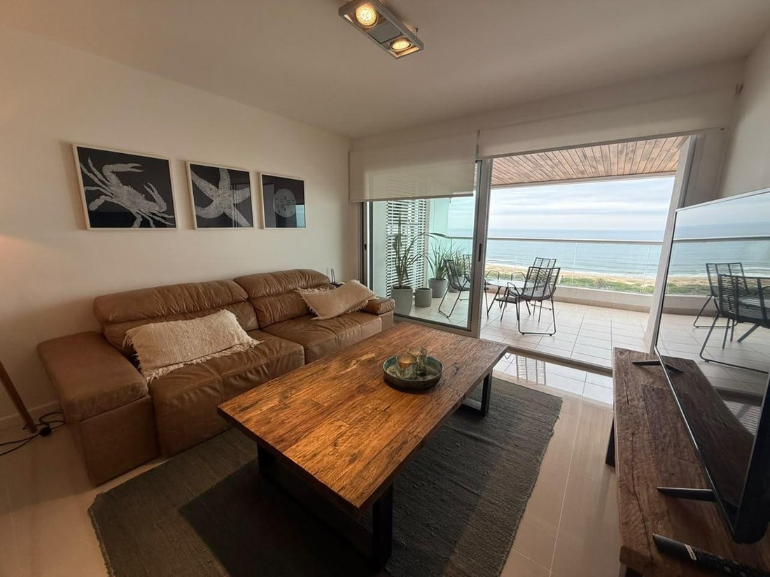 Apartment in Punta del Este, Maldonado Department, Uruguay 1 - 18964561