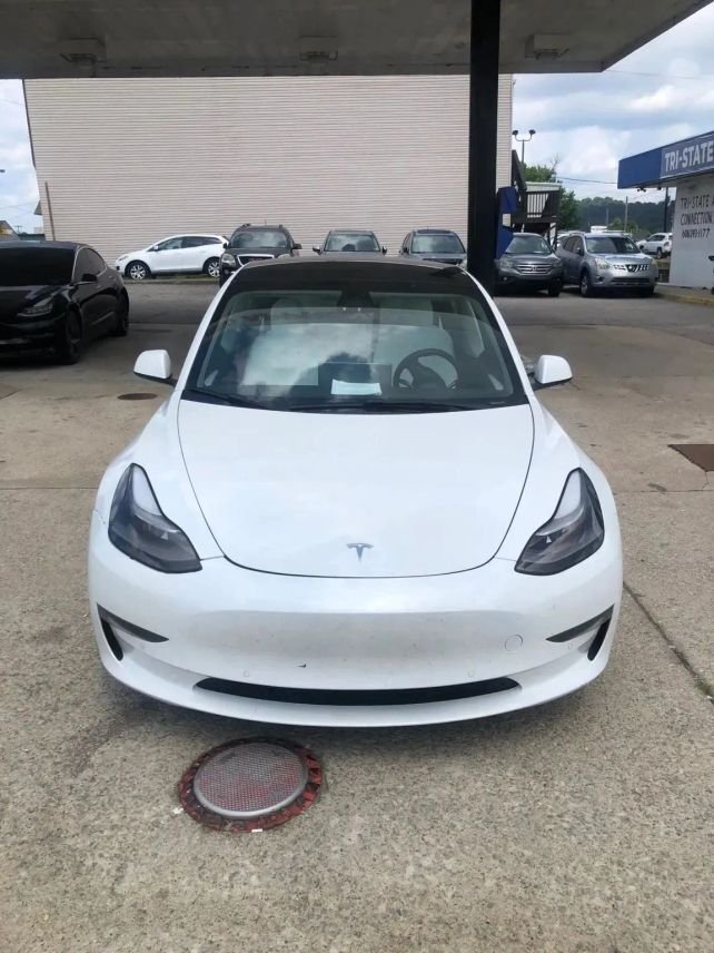 Sedan in Ashland, KY, United States 1 - 18314787