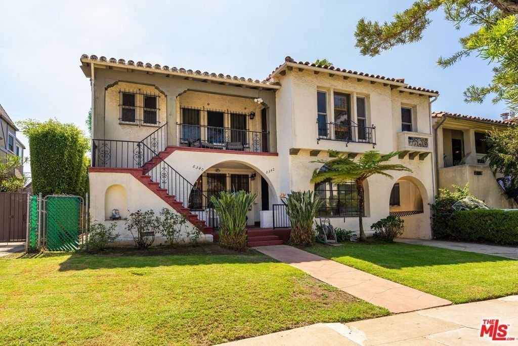 West Hollywood, California, United States 1 - 18973477