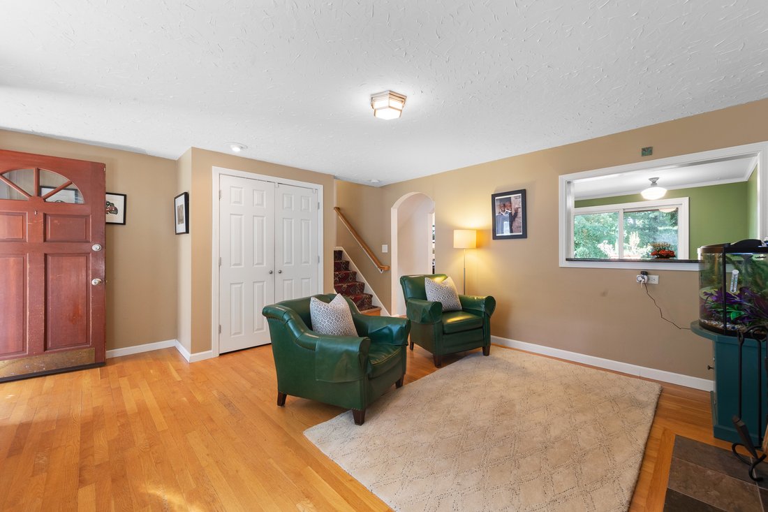 House in Woburn, Massachusetts, United States 5 - 18967721