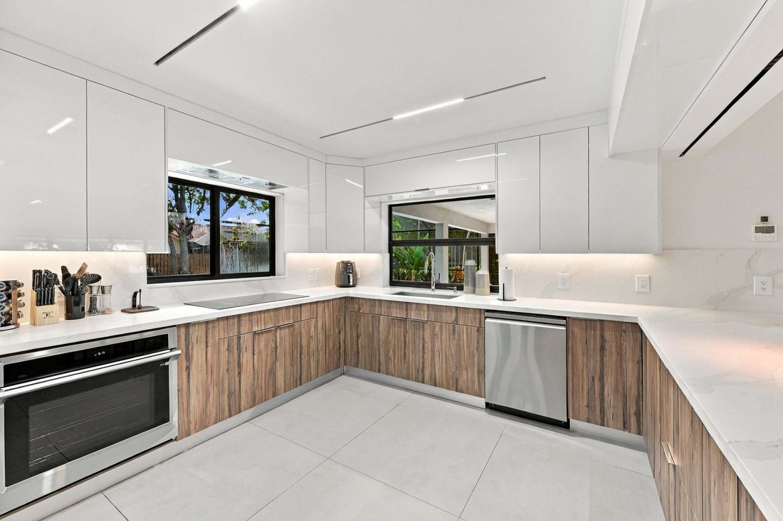 House in Coral Springs, Florida, United States 4 - 18977548