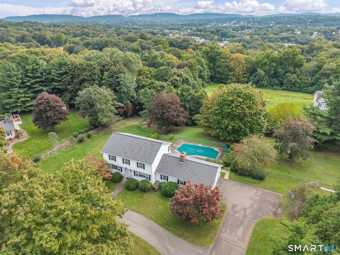 House in Meriden, Connecticut, United States 3 - 18977820