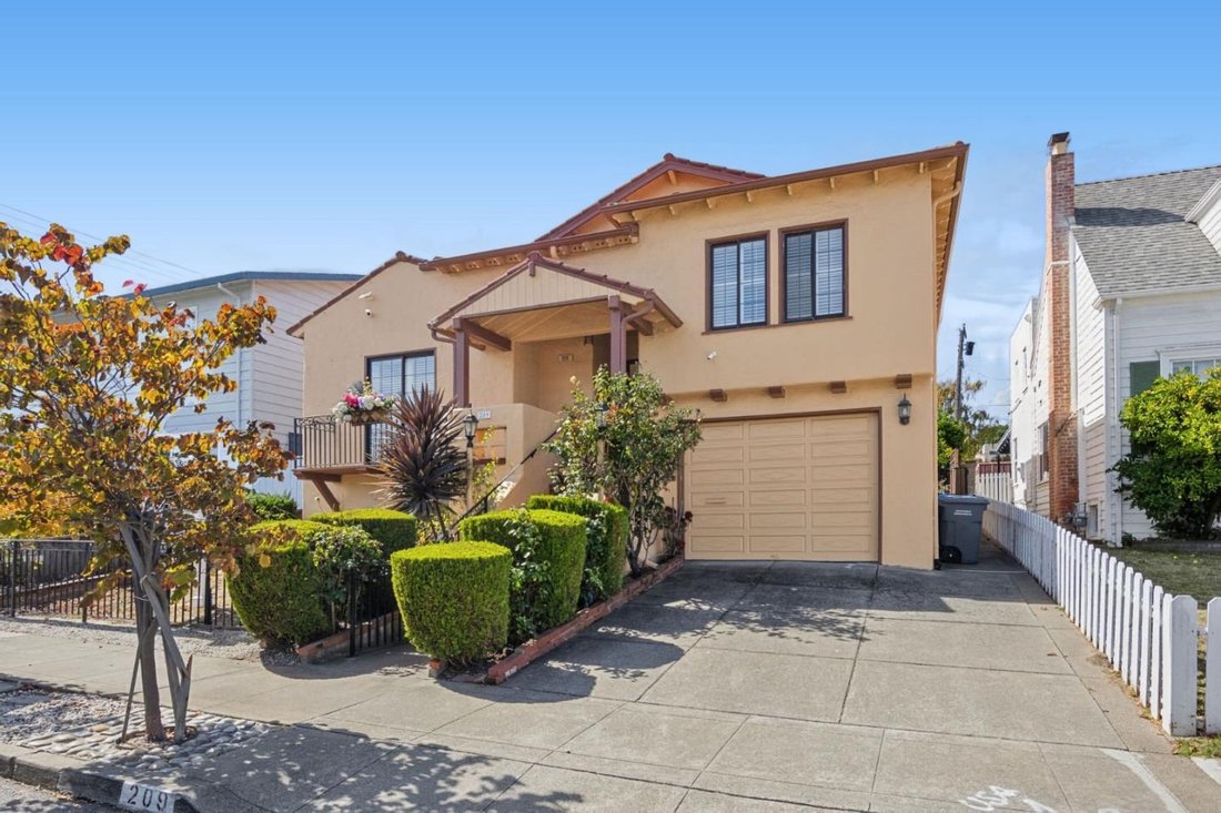 House in Millbrae, California, United States 1 - 18968780