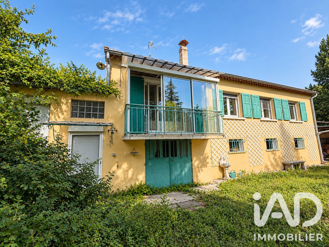 House in Est, Entraigues-sur-la-Sorgue, France 1 - 18975408