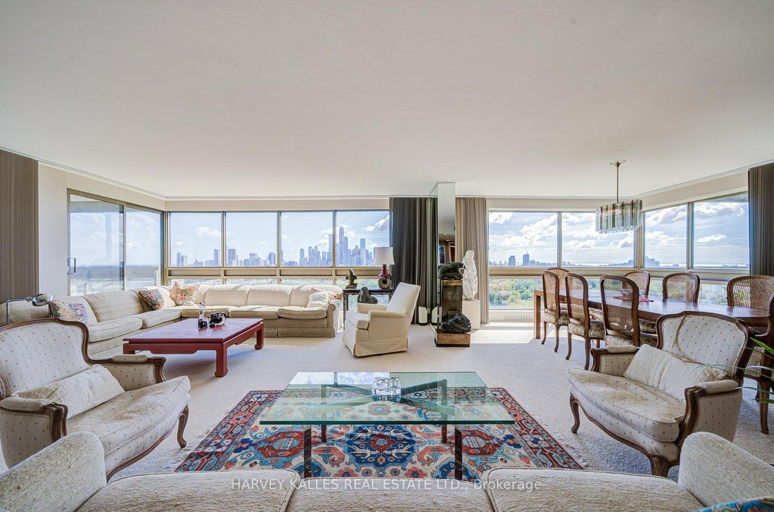 Condo in Toronto, Ontario, Canada 3 - 18972720