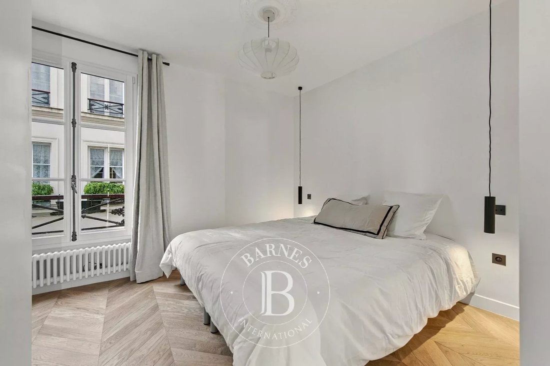 Apartment in Sainte Avoie, Paris 3e Arrondissement, Paris 5 - 18974105