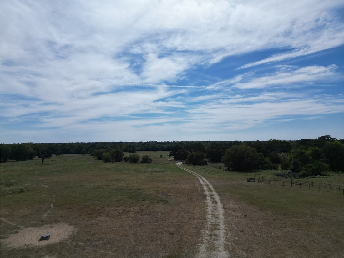 Farm Ranch in Wixon Valley, Texas, United States 4 - 18973850