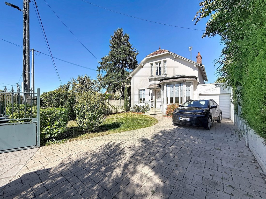 House in Nogent-Cassan, L'Isle-Adam, France 2 - 18978758