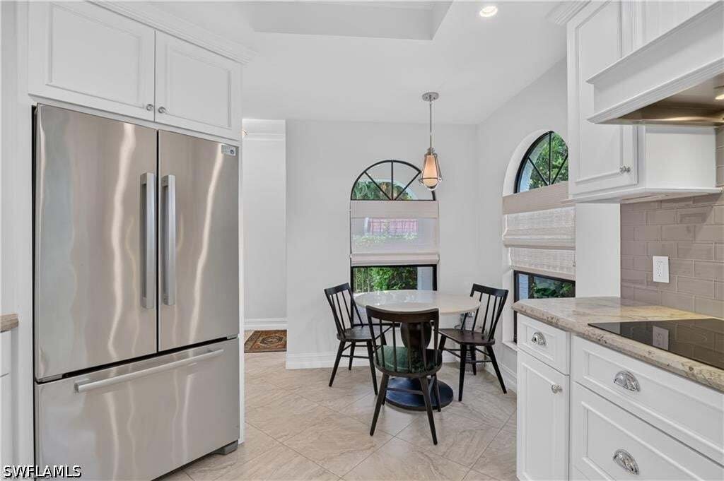Condo in Naples, Florida, United States 5 - 18976099