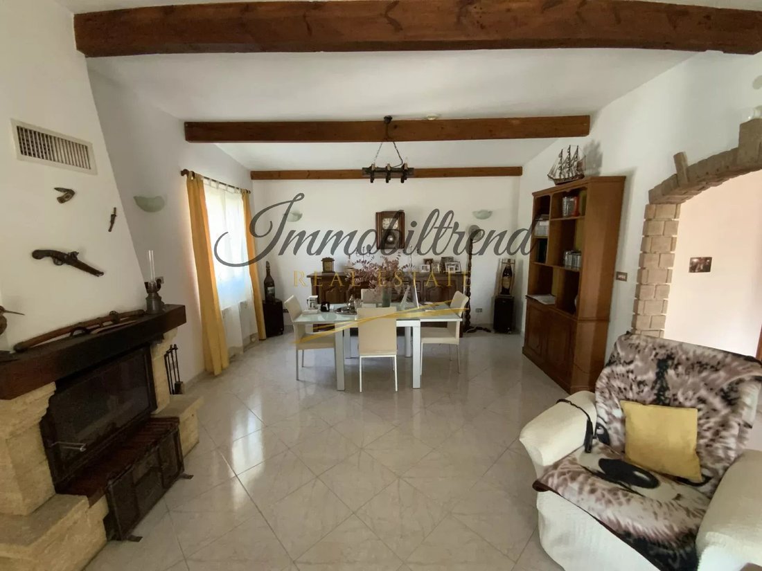 Villa in Menton, Provence-Alpes-Côte d'Azur, France 2 - 18421270