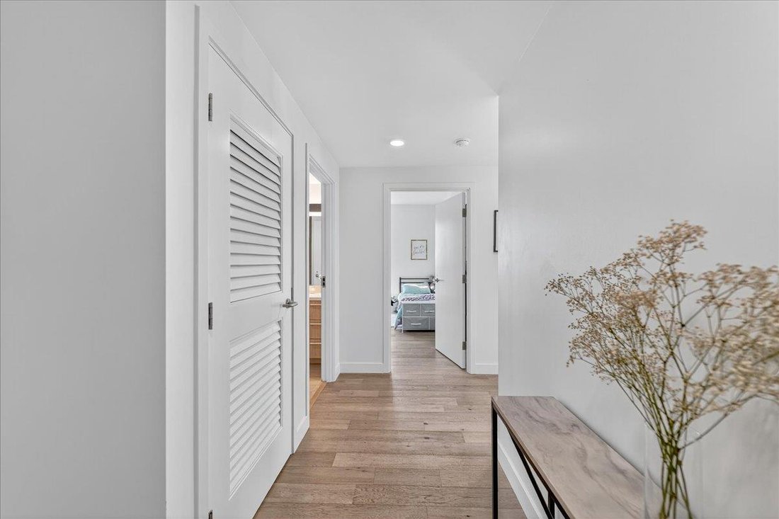 Condo in San Jose, California, United States 5 - 18980425