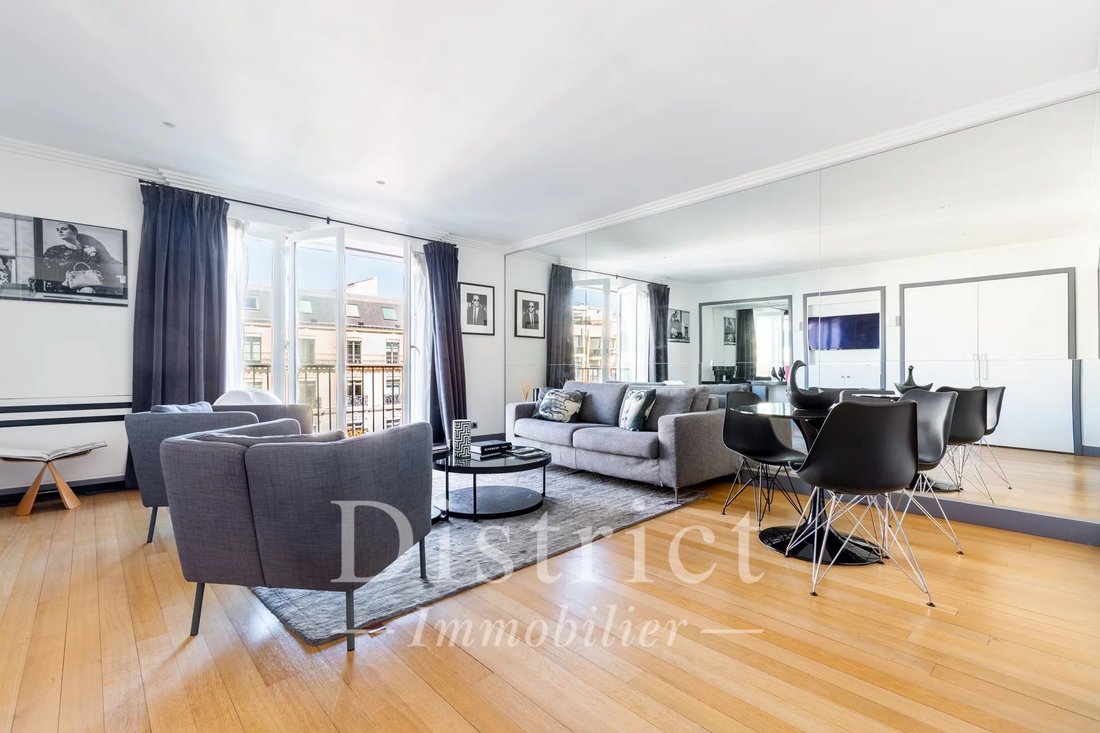 Apartment in Triangle d'Or, Paris 8e Arrondissement, Paris 3 - 18965815