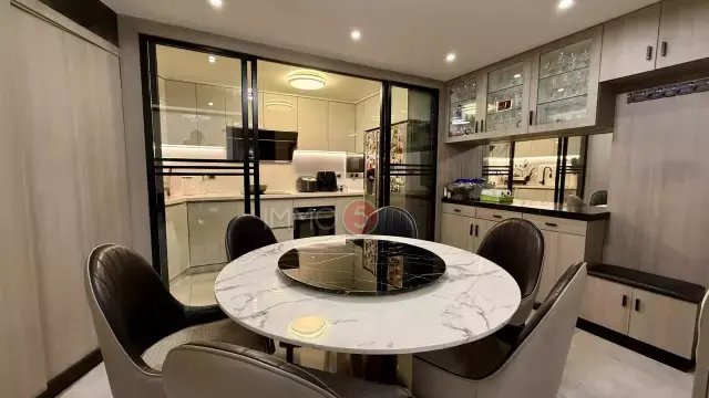 Penthouse in Thiers, Le Raincy, France 2 - 17078587