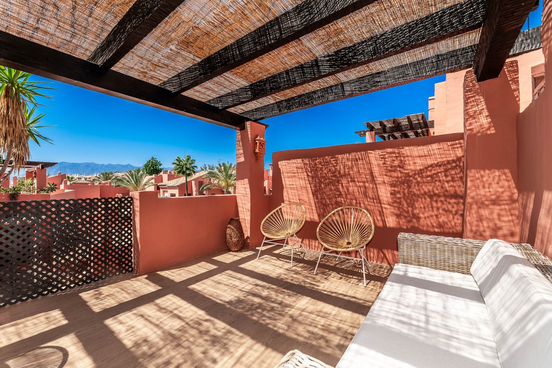 Penthouse in Elviria-Cabopino, Marbella, Spain 1 - 18970832