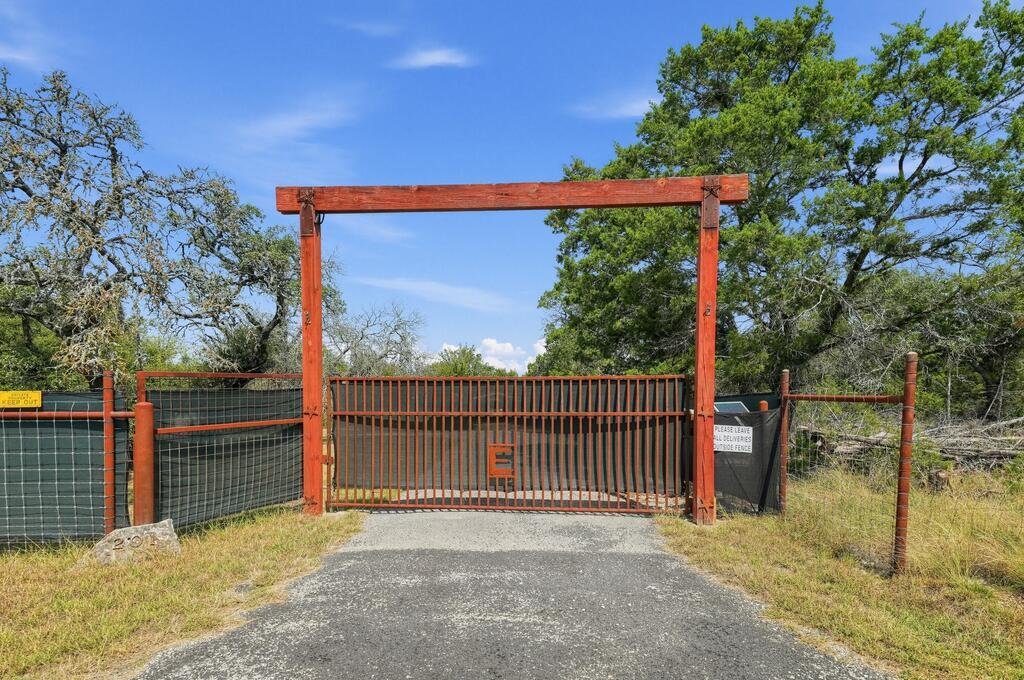 Kerrville, Texas, United States 2 - 18965110