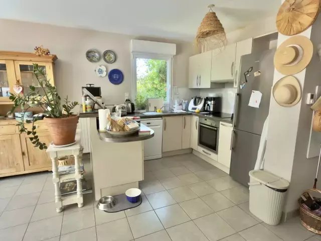 House in Zone Urbaine, Arradon, France 3 - 18392032