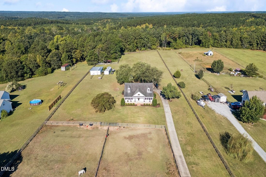 House in Fuquay-Varina, North Carolina, United States 3 - 18970040