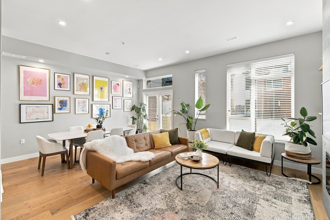 Townhouse in North Vancouver, British Columbia, Canada 4 - 18974450