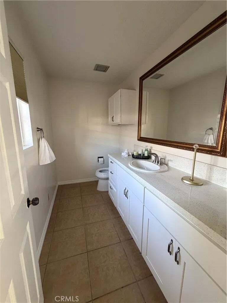 House in Pico Rivera, California, United States 5 - 18973543