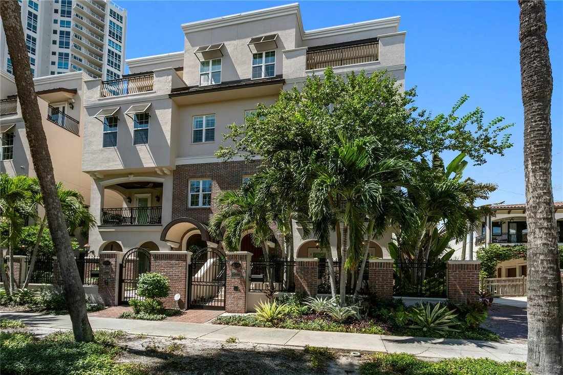 House in St. Petersburg, Florida, United States 1 - 18964890